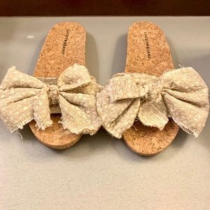 Lucky Brand oversized bow slide sandals